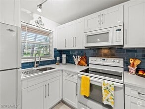 Building Photo - 100 Forest Lakes Blvd