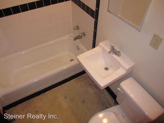 Building Photo - 246 McKee Pl