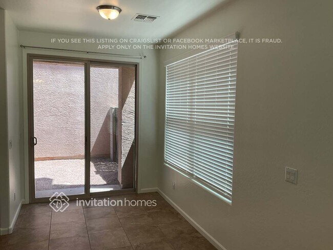 Building Photo - 1457 S Colt Dr