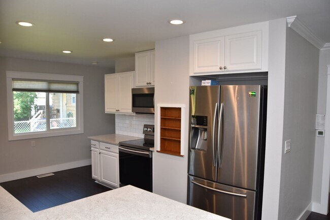 Foto del edificio - Proctor District 2 Bedroom 1.75 Bathroom H...