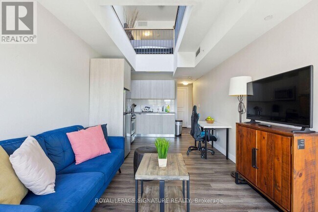 Photo du bâtiment - 335 College St