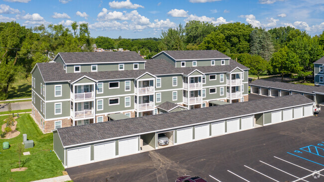 Building Photo - North Hillburn Apartments