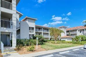 Building Photo - 9320 Clubside Cir