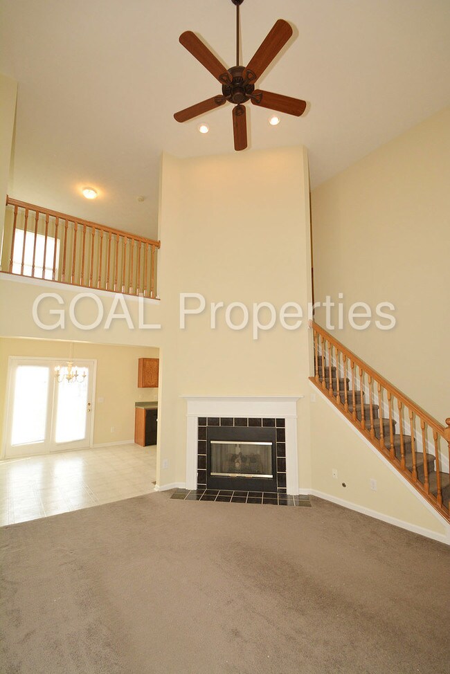 Building Photo - 8052 Barksdale Way