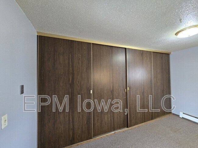 Foto del edificio - 101 16th Ave NW