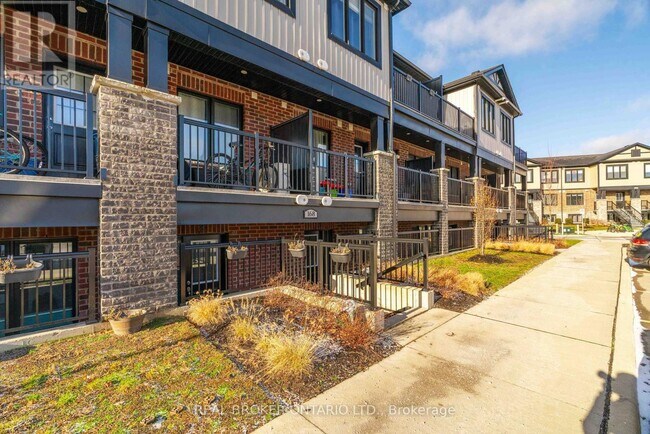 Building Photo - 168 Rochefort St.