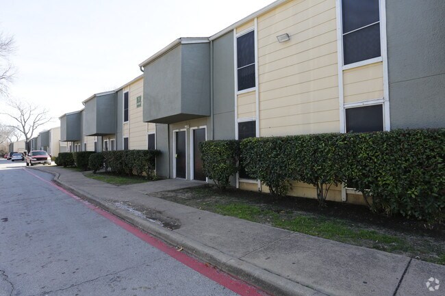 Ventana Ridge Apartments Dallas, TX