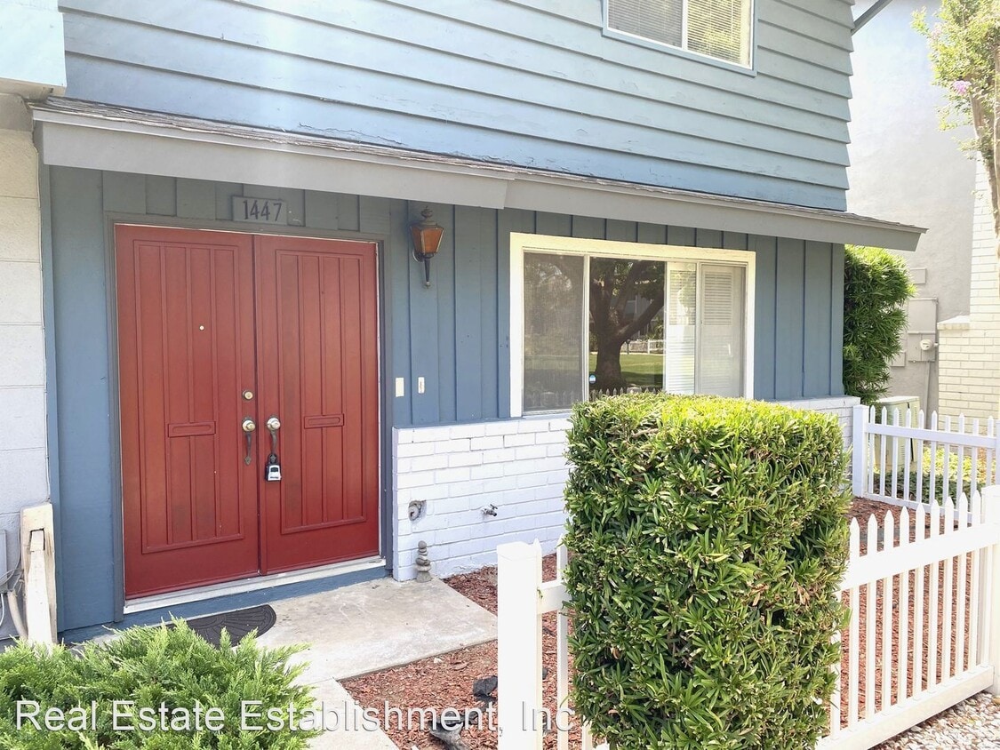 1447 Sycamore Ave, Tustin, CA 92780 House Rental in Tustin, CA