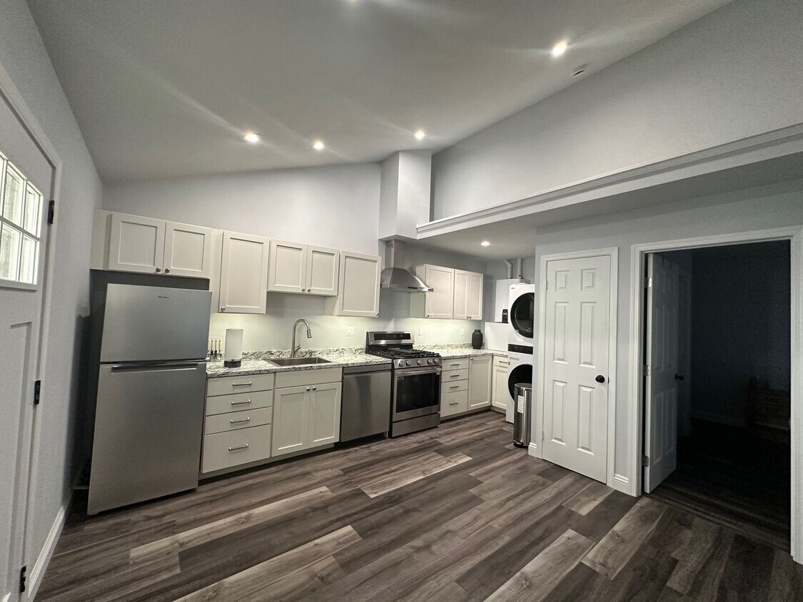 Primary Photo - Stunning 1+1 ADU in Agoura Hills