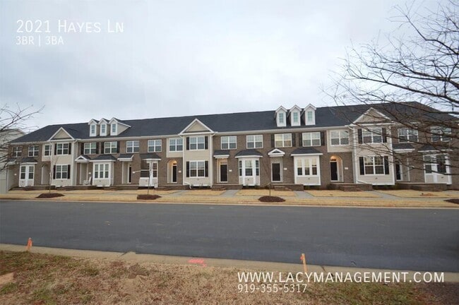 Foto del edificio - 2021 Hayes Ln