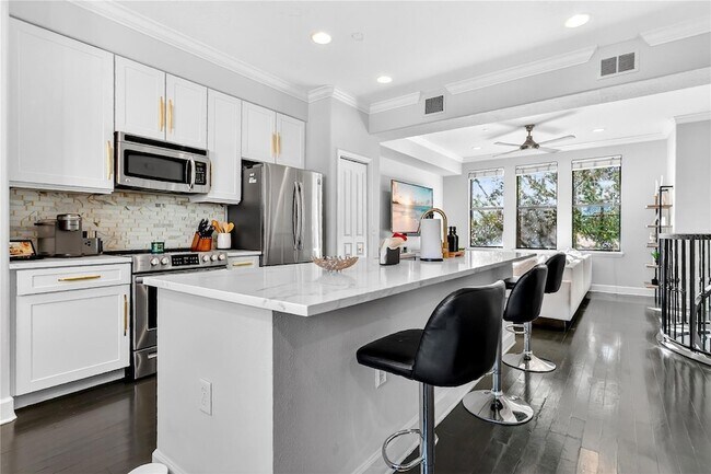 Foto del edificio - 548 Copley Ln