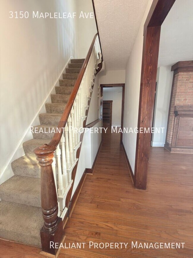 Foto del edificio - 3150 Mapleleaf Ave