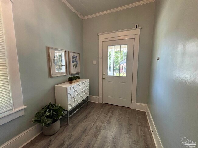 Foto del edificio - 1118 W Belmont St