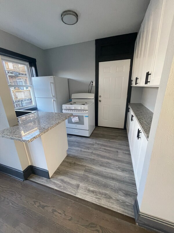 Foto del edificio - 5446 W Huron St