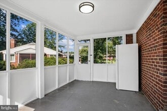 Building Photo - 3227 Sherry Ct