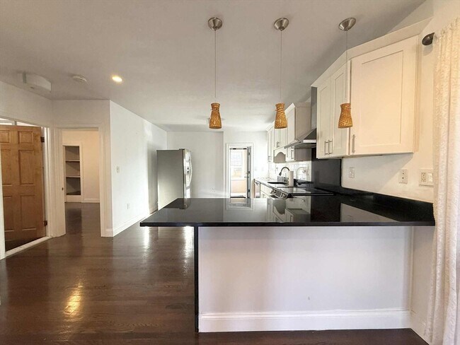 Foto del edificio - 239 Quincy Shore Dr