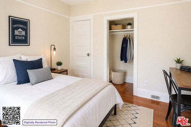 Foto del edificio - 1378 W 30th St