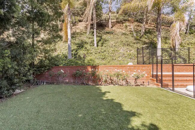 Foto del edificio - 17133 Adlon Rd