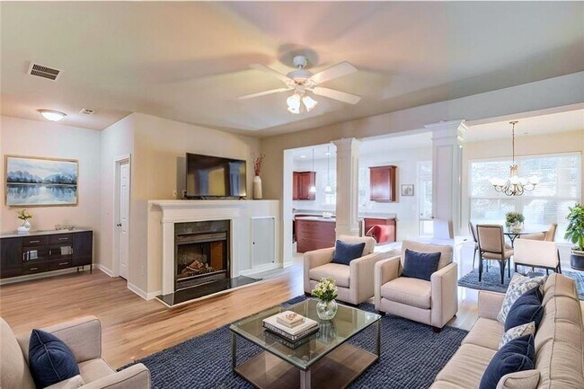 Foto del edificio - 2656 Pierce Brennen Ct NE