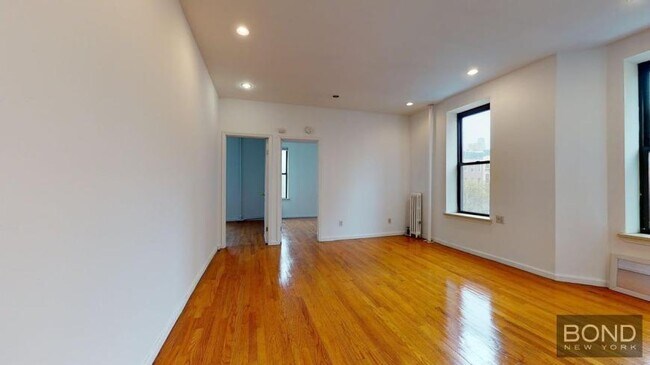 Foto del edificio - 3 bedroom in Manhattan NY 10003