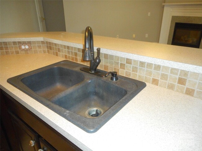 Foto del edificio - 17207 Overstone Ct