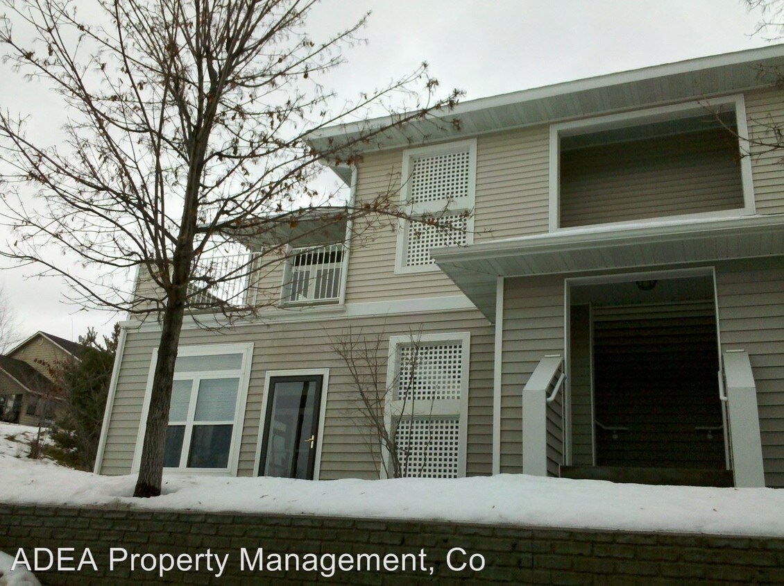 Primary Photo - 5100 Village View Way