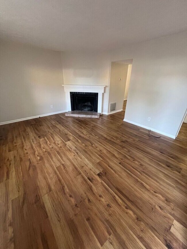 Building Photo - !!!WARNING: AVOID SCAMS CONFIRM RENTAL AT ...
