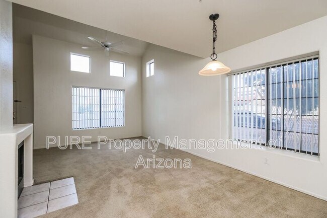 Foto del edificio - 5665 W Galveston St