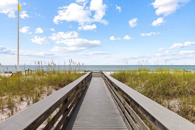 Foto del edificio - 928 Whelk Ct