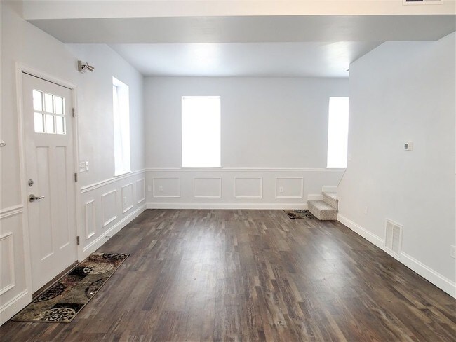 Building Photo - 2120 PA-897