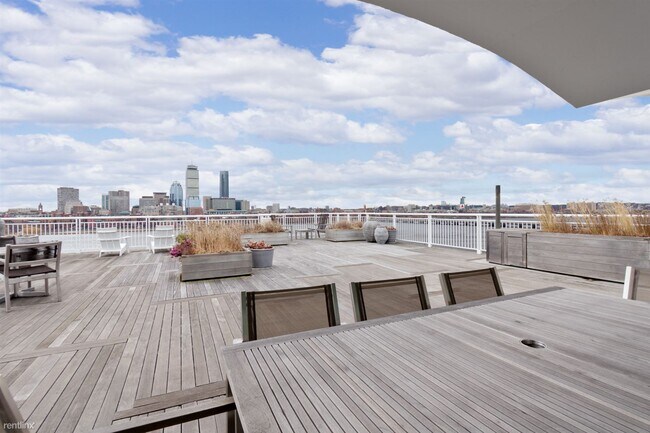 Building Photo - 3 br, 3.5 bath Apartment - 49 Amherst St Ph