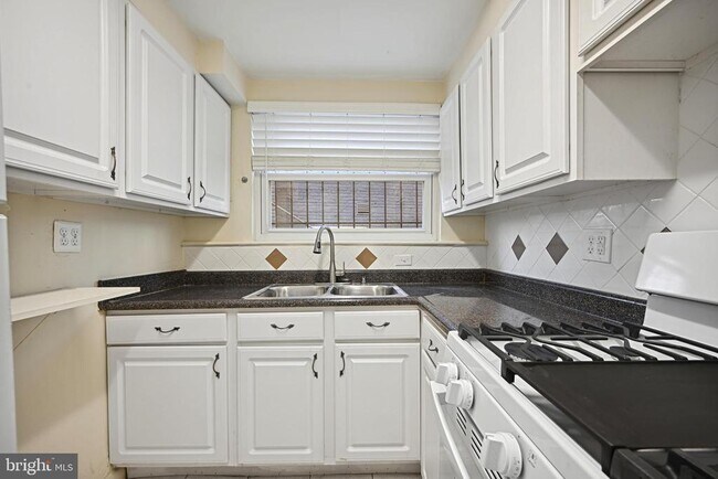 Foto del edificio - 224 Webster St NE