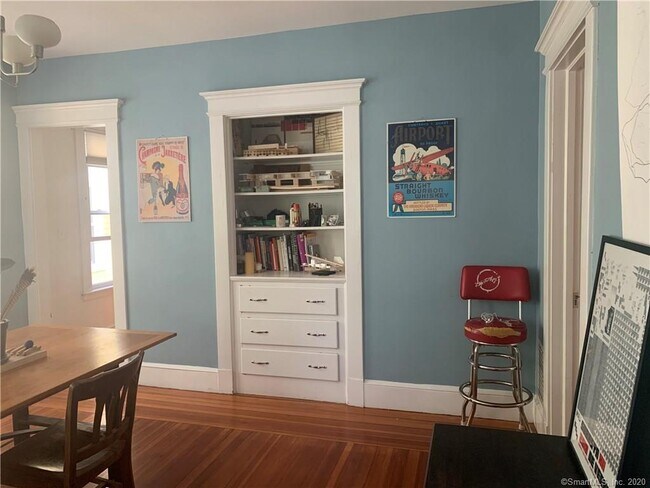 Building Photo - 138 Mansfield St