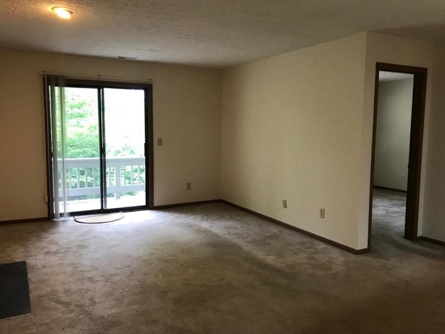 Foto del edificio - 5339E Stonemeadow Ave