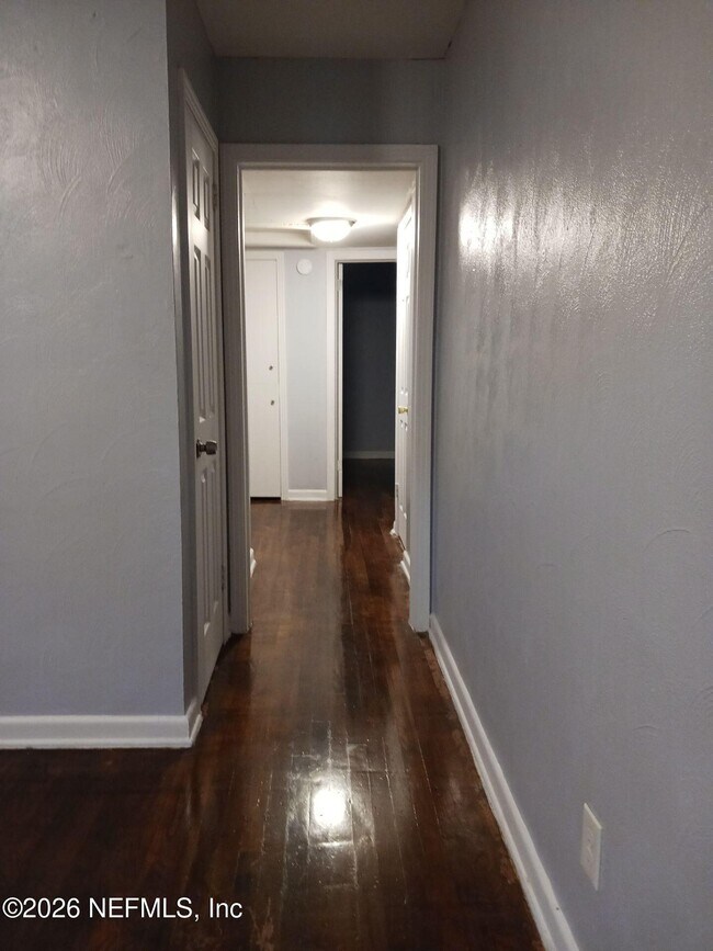 Building Photo - 5226 Bunche Dr