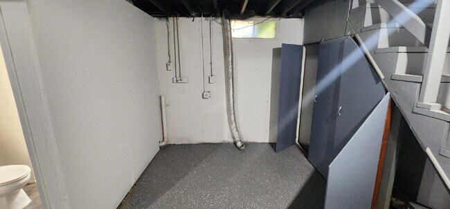 Foto del edificio - Updated Ferguson Home with Finished Basement & Fenced Yard