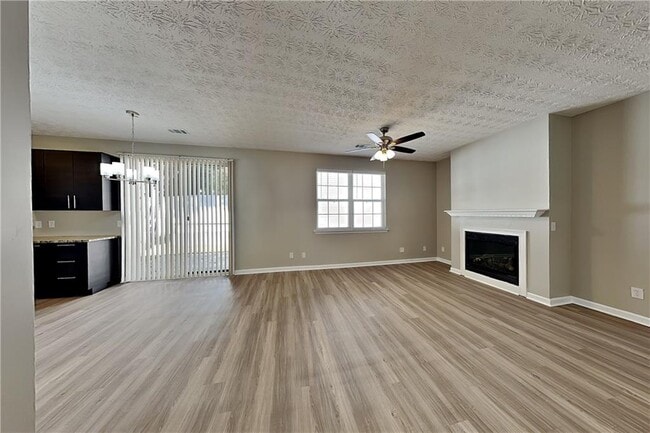 Building Photo - 274 Windcroft Ln NW