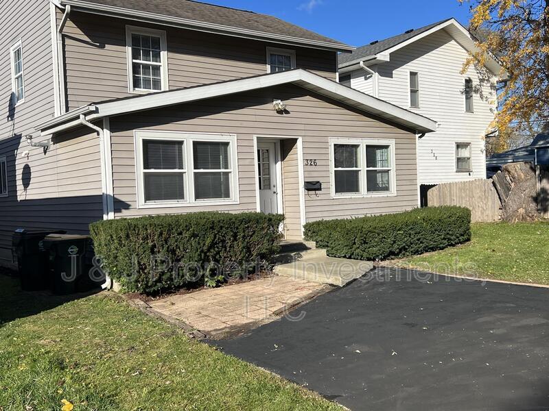 326 Fairlawn Dr, Round Lake Park, IL 60073 House Rental in Round Lake