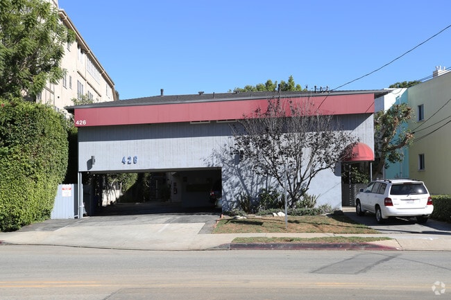 Building Photo - 426 S Barrington Ave
