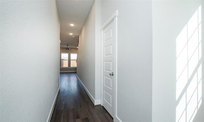 Building Photo - 12502 Malachite Wy