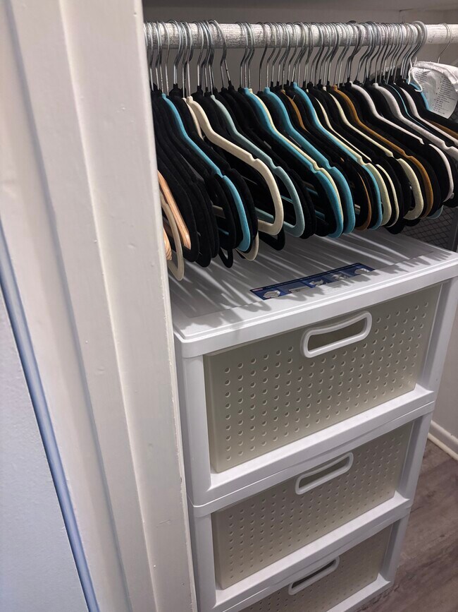 Closet - 8315 Kenyon Ave