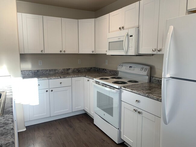 Foto del edificio - 3525 Chelsea St