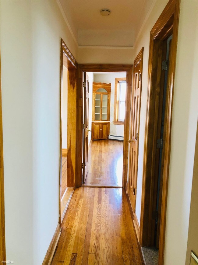 Foto del edificio - 2 br, 1 bath Apartment - 2310 42nd St