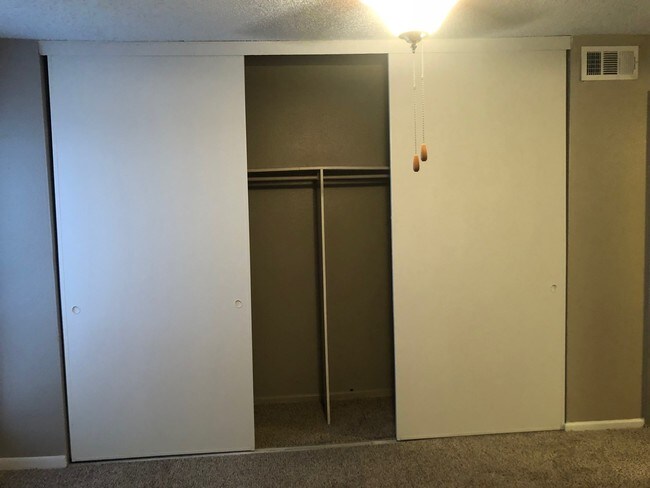 Foto del edificio - 4100 Parkdale St