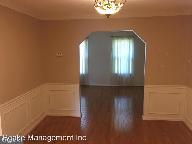 Building Photo - 3 br, 3.5 bath House - 6569 Zoysia Ct.