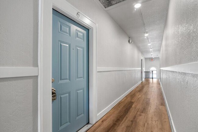 Foto del edificio - 4311 Harrisburg Blvd