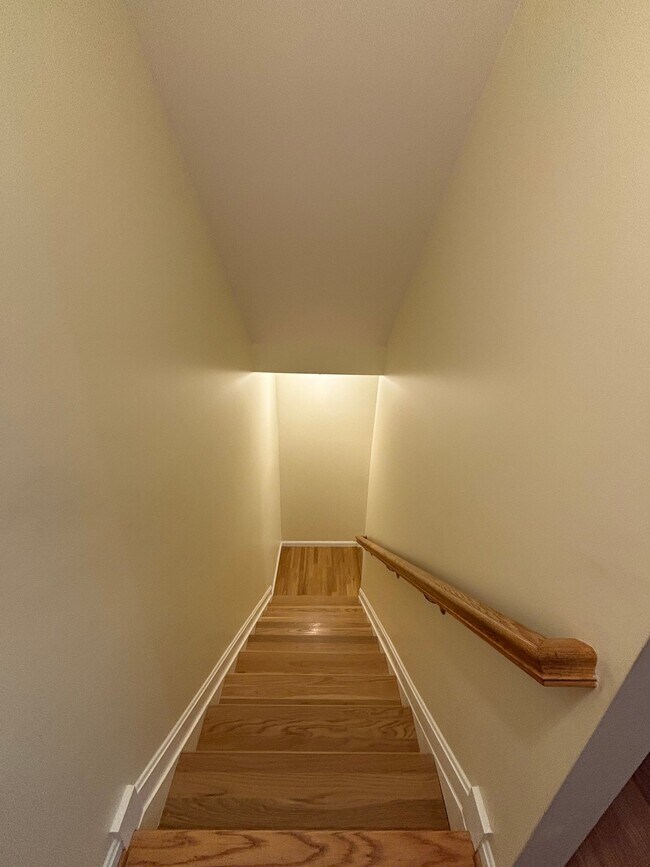 Foto del edificio - 115 Acorn Dr