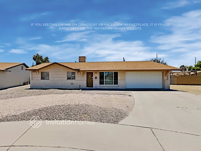 Building Photo - 2609 W Charter Oak Rd