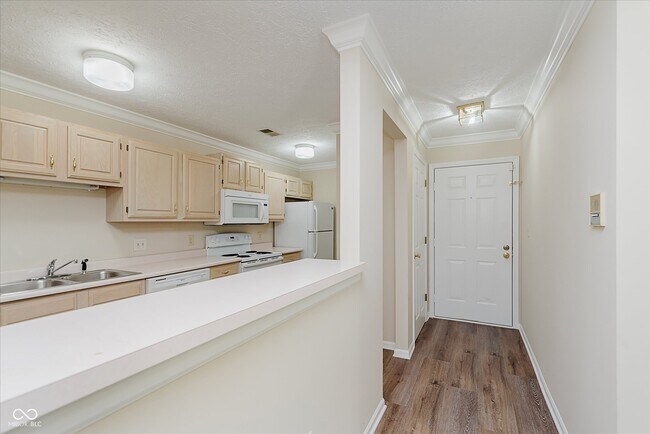 Foto del edificio - 1059 Timber Creek Dr