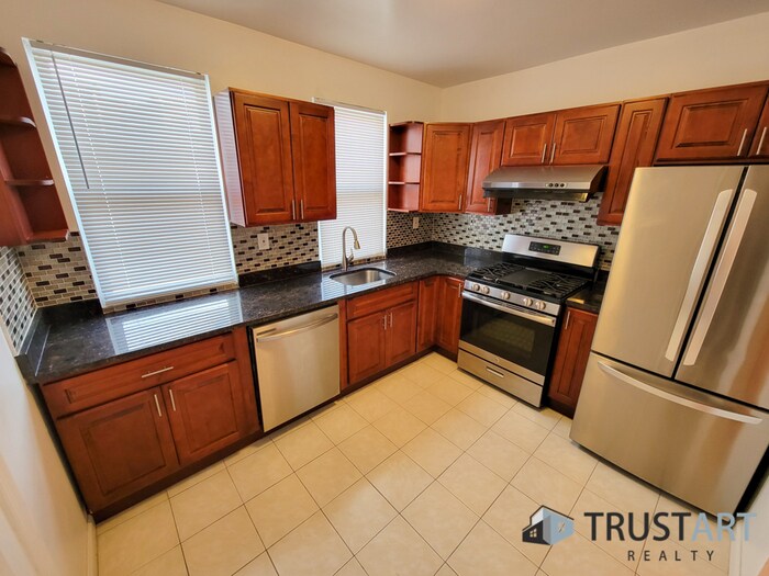 7121 Gillespie St, Philadelphia, PA 19135 House Rental in